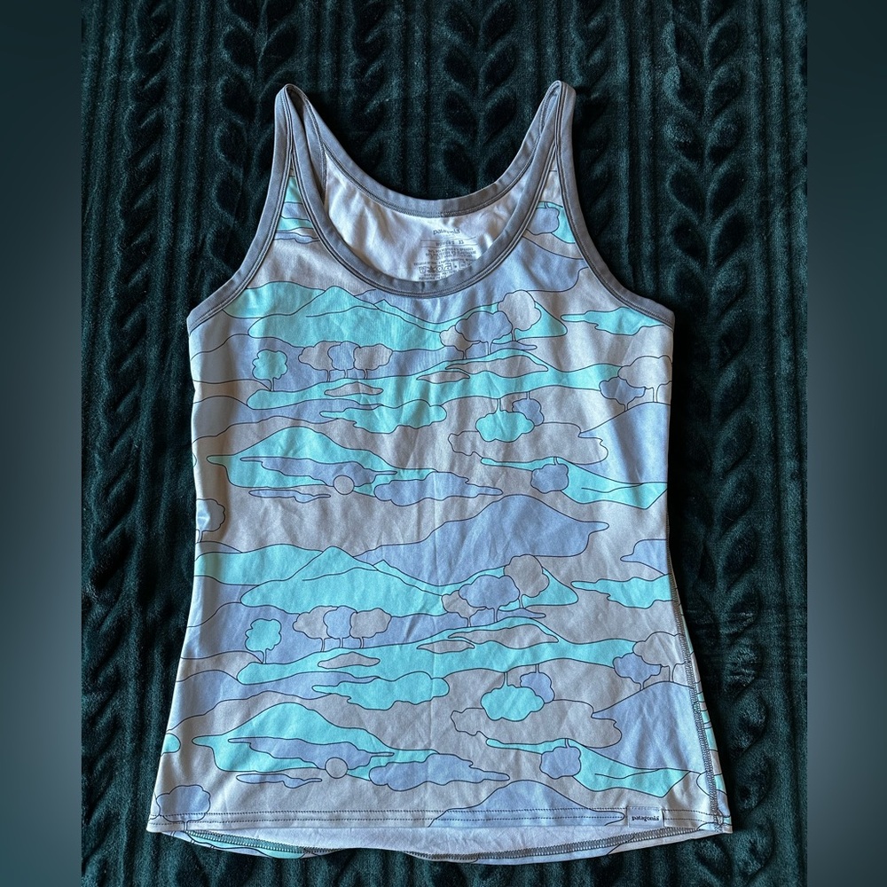 ~NWOT PATAGONIA WOMANS TANK TOP SIZE XS~